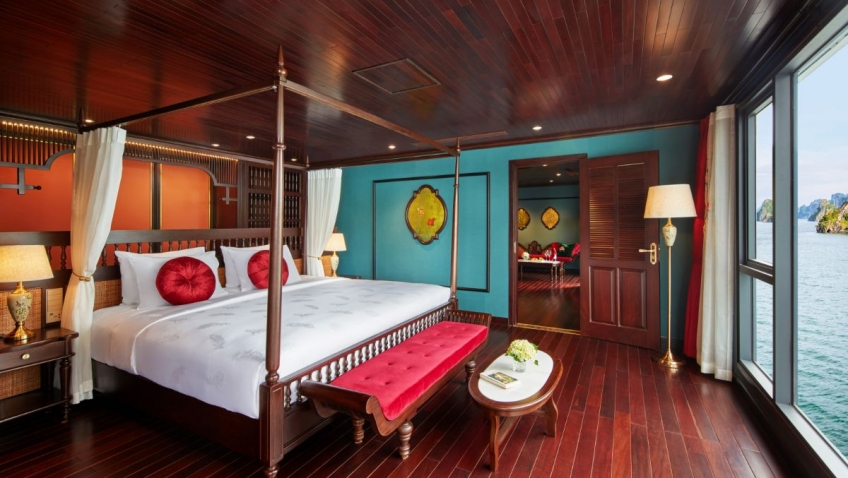 President Room: Indulge in the ultimate luxury aboard Indochine Premium with the exclusive 115m² President Suite,
